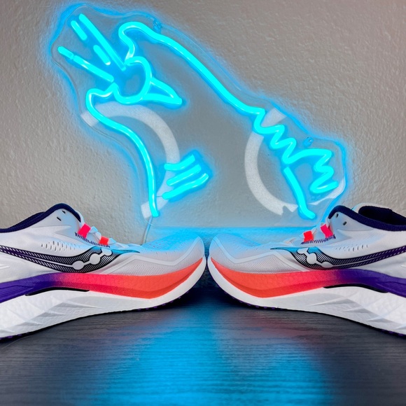 Saucony Endorphin Speed 4 Men’s Marathon Running Gym Shoes Sneakers White - 11 - Picture 4 of 8